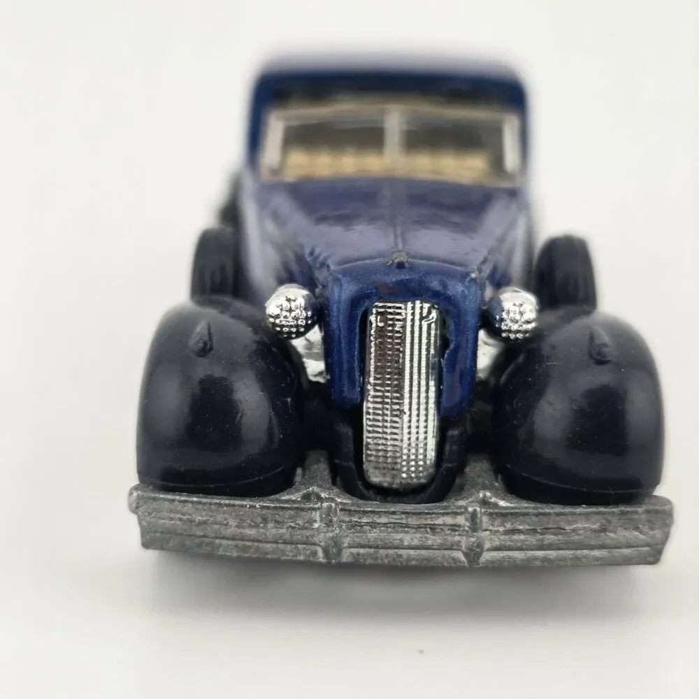 Vintage 1981 Hot Wheels Blue '35 Classic Caddy Cadillac Whitewall Malaysia